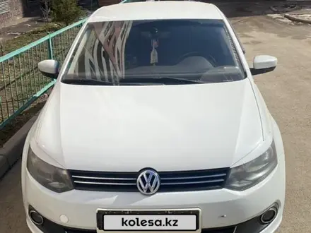 Volkswagen Polo 2015 года за 2 500 000 тг. в Алматы – фото 2