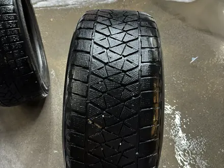 Шины Bridgestone Blizzak за 15 000 тг. в Алматы – фото 2