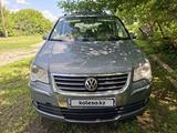 Volkswagen Touran 2008 года за 4 500 000 тг. в Костанай