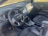 Hyundai Tucson 2013 годаүшін7 700 000 тг. в Астана – фото 3