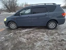 Toyota Avensis Verso, 2002