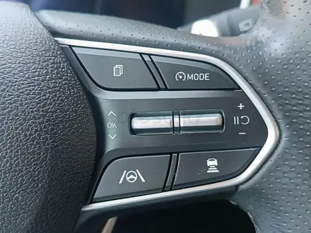 Hyundai Santa Fe 2023 года за 16 900 000 тг. в Алматы – фото 13