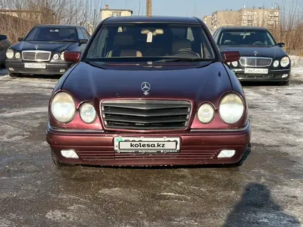 Mercedes-Benz E 320 1996 года за 2 500 000 тг. в Караганда – фото 14