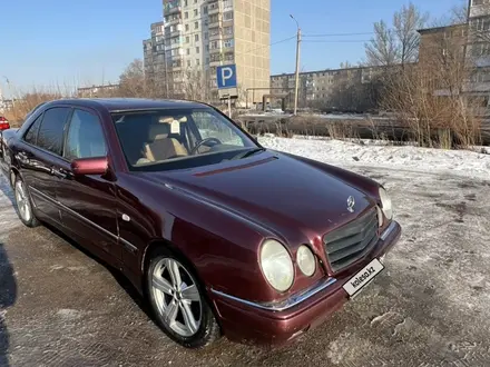 Mercedes-Benz E 320 1996 года за 2 500 000 тг. в Караганда – фото 24