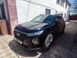 Hyundai Santa Fe 2019 года за 15 500 000 тг. в Алматы