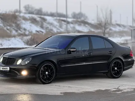 Mercedes-Benz E 55 AMG 2002 года за 9 000 000 тг. в Алматы – фото 12