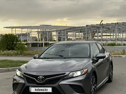 Toyota Camry 2019 годаүшін12 600 000 тг. в Усть-Каменогорск – фото 2