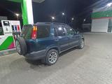 Honda CR-V 1997 года за 2 600 000 тг. в Экибастуз – фото 2