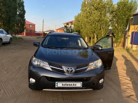 Toyota RAV4 2014 года за 9 000 000 тг. в Актобе – фото 10