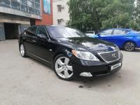 Lexus LS 460 2007 годаfor7 000 000 тг. в Астана