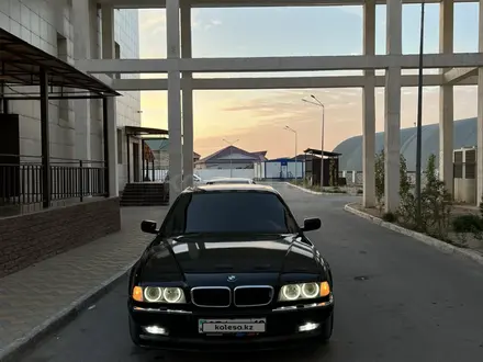BMW 740 1996 года за 5 300 000 тг. в Жанаозен – фото 32