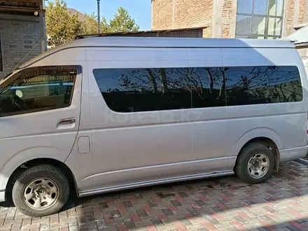 Toyota Hiace 2014 года за 13 750 000 тг. в Алматы – фото 2