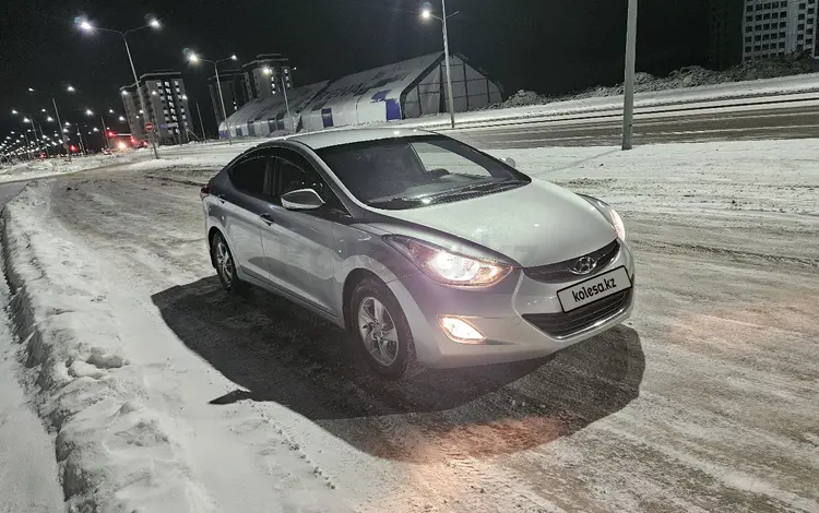 Hyundai Elantra 2015 года за 6 300 000 тг. в Астана