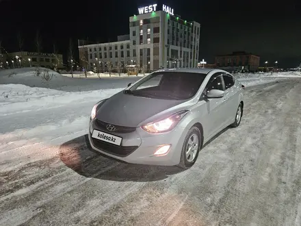 Hyundai Elantra 2015 года за 6 300 000 тг. в Астана – фото 2