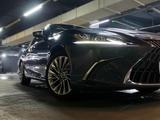 Lexus ES 300h 2022 года за 17 900 000 тг. в Астана