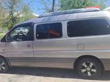 Hyundai Starex 2005 года за 3 500 000 тг. в Тараз – фото 3