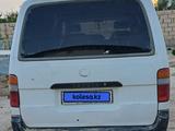 Toyota Hiace 2004 года за 2 000 000 тг. в Жанаозен – фото 2