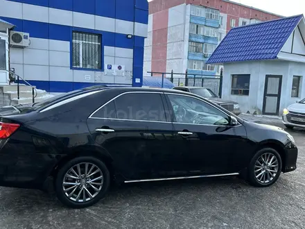 Toyota Camry 2014 года за 8 850 000 тг. в Костанай – фото 19