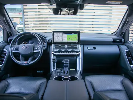 Toyota Land Cruiser 2023 года за 50 790 000 тг. в Алматы – фото 12