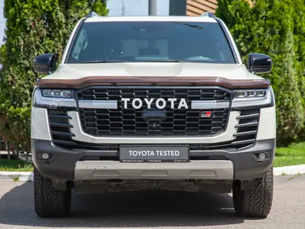 Toyota Land Cruiser 2023 года за 50 790 000 тг. в Алматы – фото 6