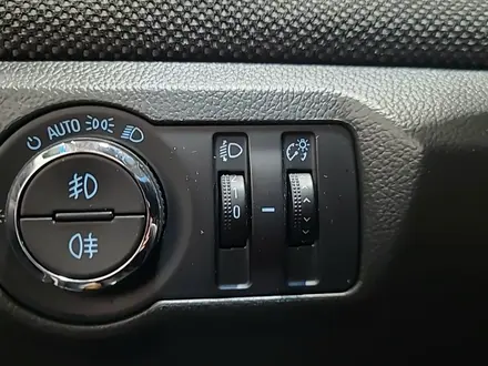 Chevrolet Cruze 2012 года за 3 260 000 тг. в Алматы – фото 25