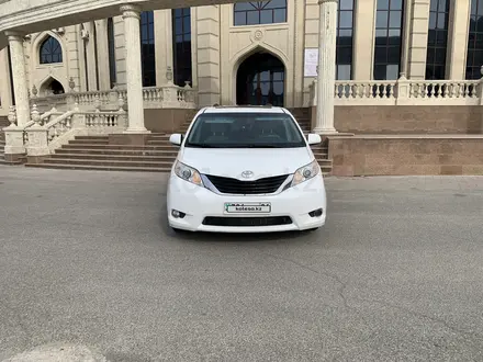 Toyota Sienna 2011 года за 8 500 000 тг. в Актау – фото 19