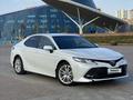 Toyota Camry 2018 годаfor11 550 000 тг. в Астана