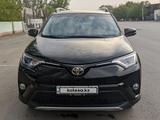 Toyota RAV4 2018 годаүшін12 920 000 тг. в Караганда – фото 3