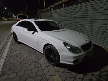 Бампер Mercedes-Benz W219 CLS Мерседес 219 Банан за 74 990 тг. в Караганда