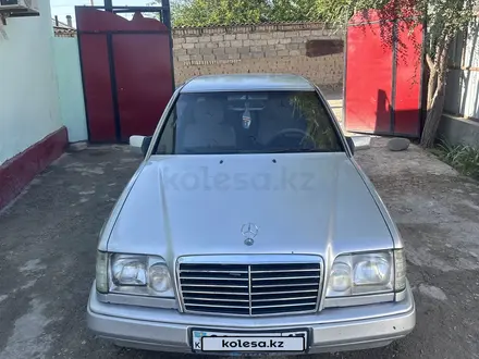 Mercedes-Benz E 280 1994 года за 1 800 000 тг. в Туркестан