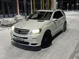 Mercedes-Benz ML 500 2006 года за 5 500 000 тг. в Астана