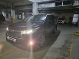 Toyota Highlander 2014 года за 18 000 000 тг. в Алматы – фото 4