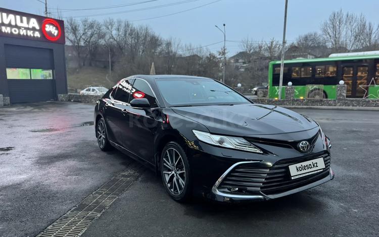 Toyota Camry — миниатюра 3