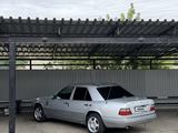 Mercedes-Benz E 200 1994 года за 2 666 666 тг. в Жезказган – фото 5
