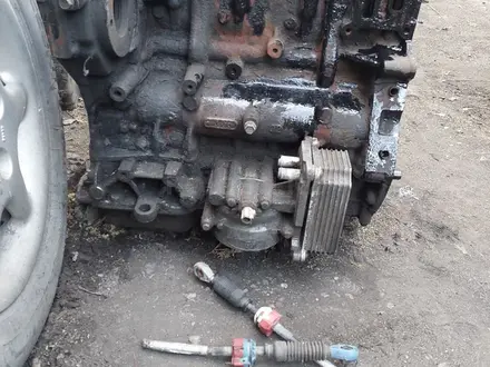 Форд Транзит Блок двигателя в сборе — 2 л турбодизель за 11 000 тг. в Караганда – фото 2