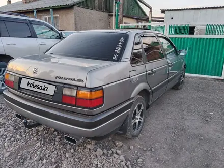 Volkswagen Passat 1988 года за 700 000 тг. в Караганда – фото 4