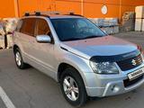 Suzuki Grand Vitara 2010 года за 6 000 000 тг. в Астана – фото 2