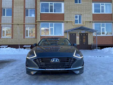 Hyundai Sonata 2022 года за 16 100 000 тг. в Атырау