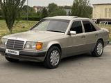 Mercedes-Benz E 230 1991 годаүшін1 290 000 тг. в Талдыкорган – фото 2