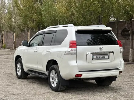 Toyota Land Cruiser Prado 2013 года за 14 600 000 тг. в Актобе – фото 4