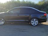 Volkswagen Jetta 2010 годаfor4 500 000 тг. в Костанай – фото 4