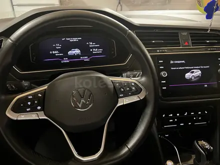 Volkswagen Tiguan 2021 года за 15 500 000 тг. в Аксай – фото 8