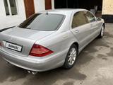 Mercedes-Benz S 430 2000 года за 4 000 000 тг. в Алматы – фото 4