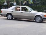 Mercedes-Benz E 200 1991 года за 1 500 000 тг. в Уральск