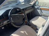 Mercedes-Benz E 230 1988 годаүшін900 000 тг. в Алматы – фото 5