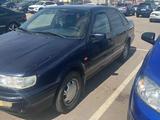 Volkswagen Passat 1994 годаүшін1 500 000 тг. в Астана – фото 3