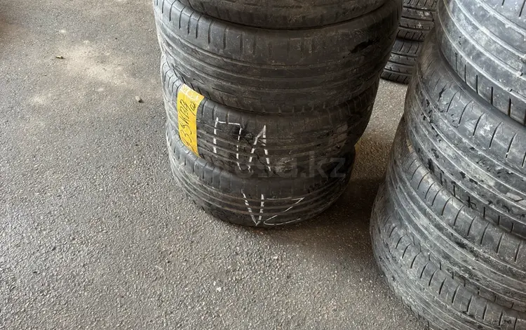 Bridgestone Potenza s001 225/50RF17 94W за 30 000 тг. в Алматы