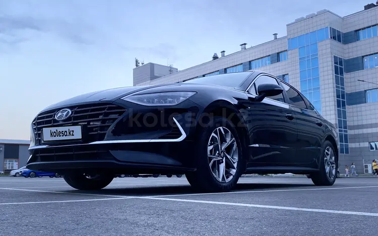 Hyundai Sonata 2022 годаүшін12 500 000 тг. в Семей