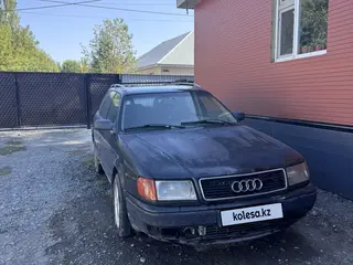 Audi 100, 1992