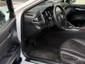 Toyota Camry 2021 года за 14 400 000 тг. в Алматы – фото 15